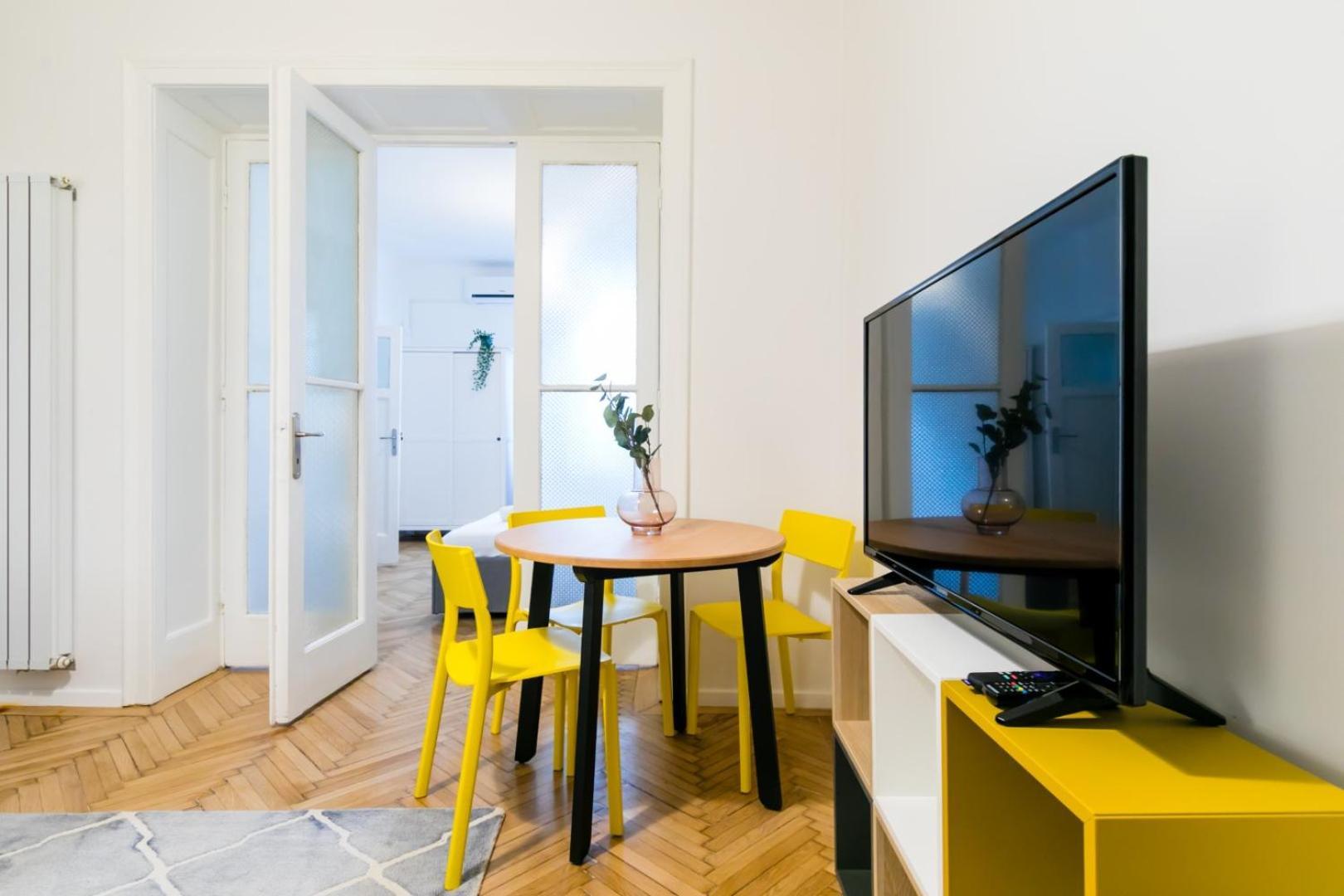 Heart Of The City - Cozy Apartments In Prime Location Bucarest Camera foto