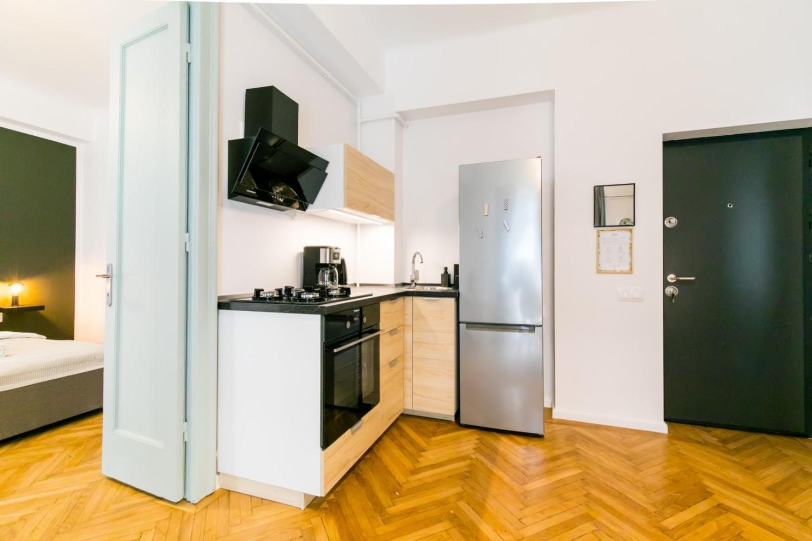 Heart Of The City - Cozy Apartments In Prime Location Bucarest Camera foto